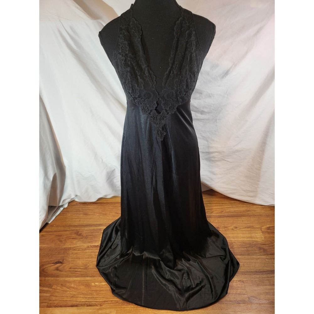 Vintage Glydons Sexy Black Lace Nightgown Plunge V Neck 1970's Size M